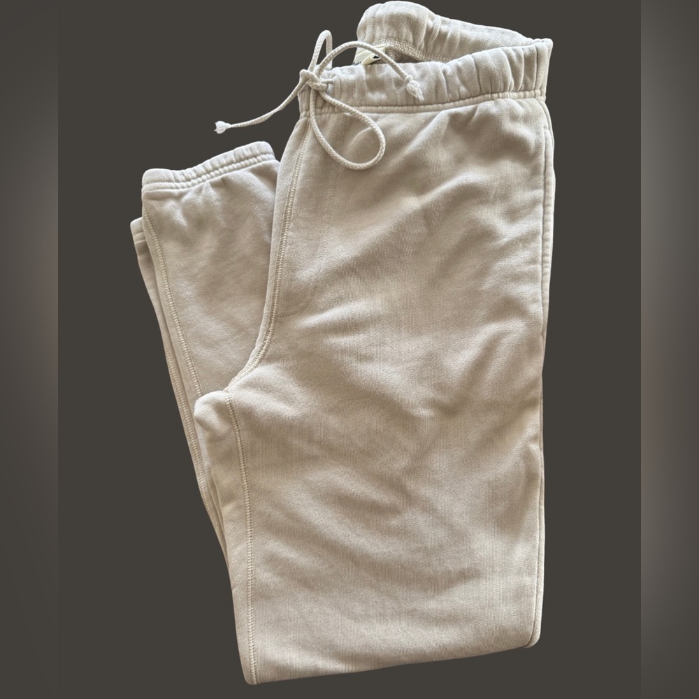 CREAM ELWOOD SWEATPANTS